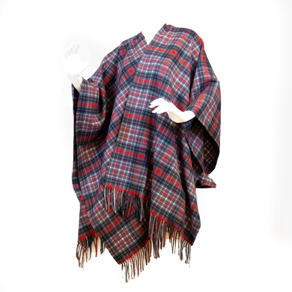 Lambs Wool Cape PackPlaid